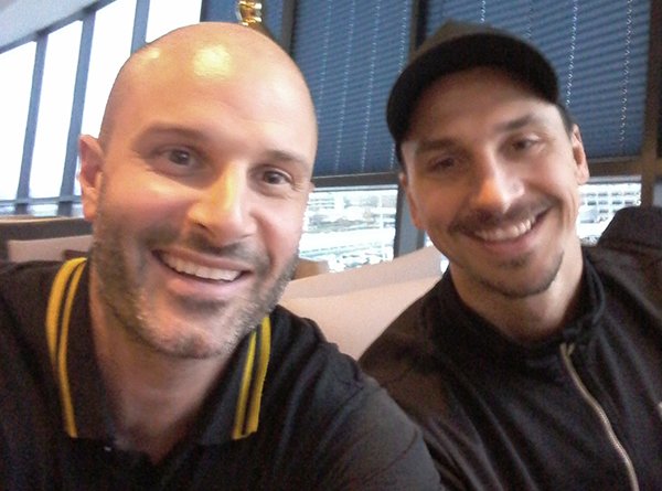 One of our #automaticdoor engineers had a chance encounter with #ManUtd star <a href="/Ibra_official/">Zlatan Ibrahimović</a> and it really made his day! thanks #Zlatan