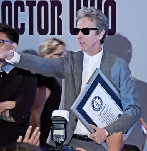 Random Pic of The Day-Syfy Latin America Q&amp;A, 2016
peter-capaldi-news.com/peter-capaldi-…