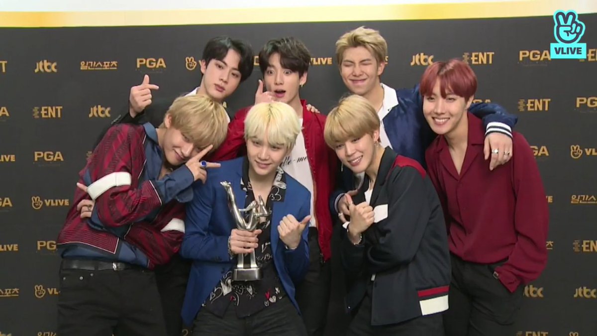 ᴮᴱLuVKookie⁷ tweet media