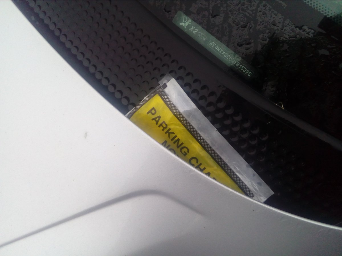 Keztastrophe's tweet photo. I thought parking fines were supposed to be placed on the windscreen with in view of the driver, not tucked away hidden on the passenger side.......3 days that has been there!!! #parkingfine #hiddenticket #parkingwardensgettingsneaky in #hernebay https://t.co/xMAJmQOIdZ