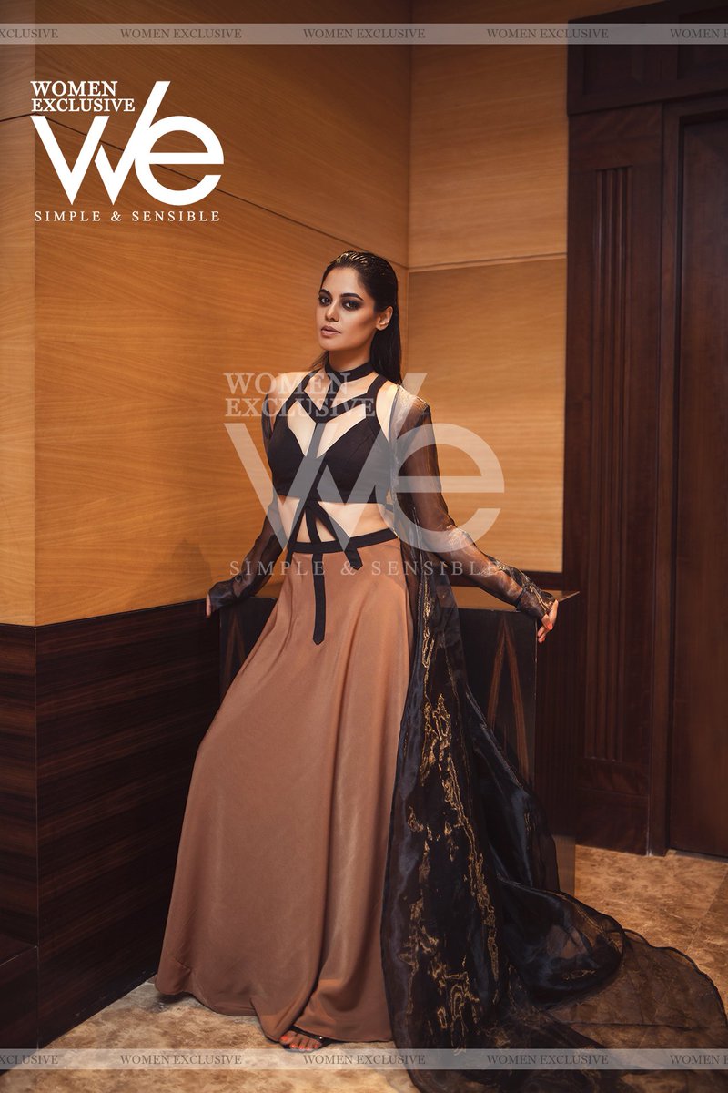 women_exclusive's tweet photo. Classy #BindhuMadhavi photoshoot stills! 

@rameshlaus https://t.co/AT93DstpqL