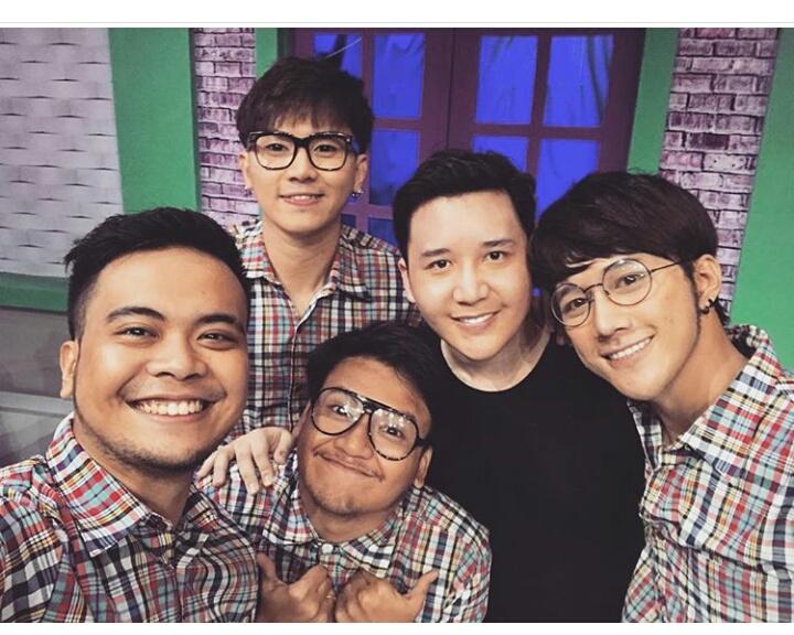 PeaceAll_SB's tweet photo. Minus kak @bismakarisma selalu
NextTime gk usah undang mreka @SMASHindonesia lg ya min @TRANSTV_CORP aku capek ngakak soalnya @Rangga_Moela https://t.co/O8pOLXRDOW