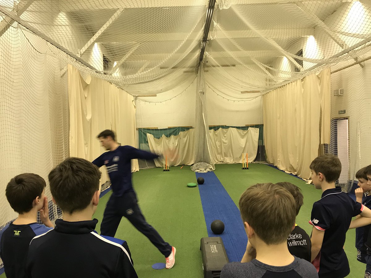 DFCALtd's tweet photo. #drills #skills #development with @Gloscricket @sidpayne7 putting the boys through there paces #fastbowlingcourse #shirtwinner #eddlegard #playercentredlearning https://t.co/WMVNetBnKL