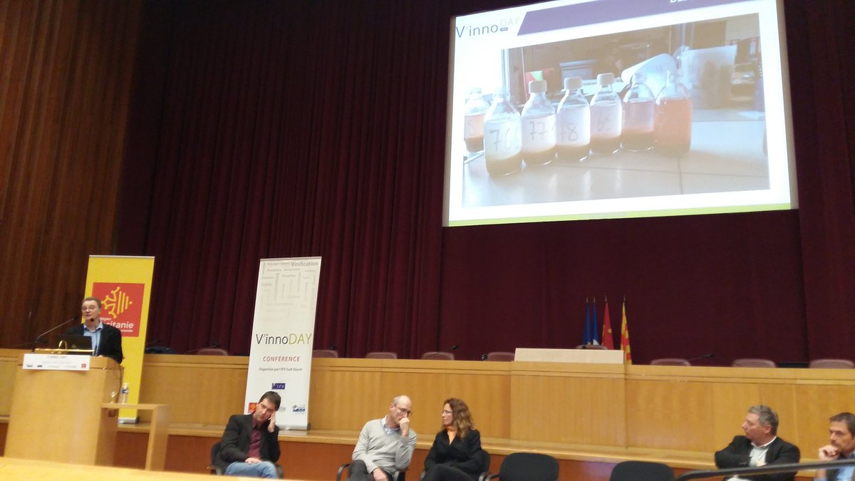 Wine_Magda's tweet photo. #V'innoday : présentation de Jean Hemmi pour @jhemmi.eu et @vinovalie sur la modélisation des profil sensoriel des #vinsrosés par #IRTF. https://t.co/rmc6ewBQ5X