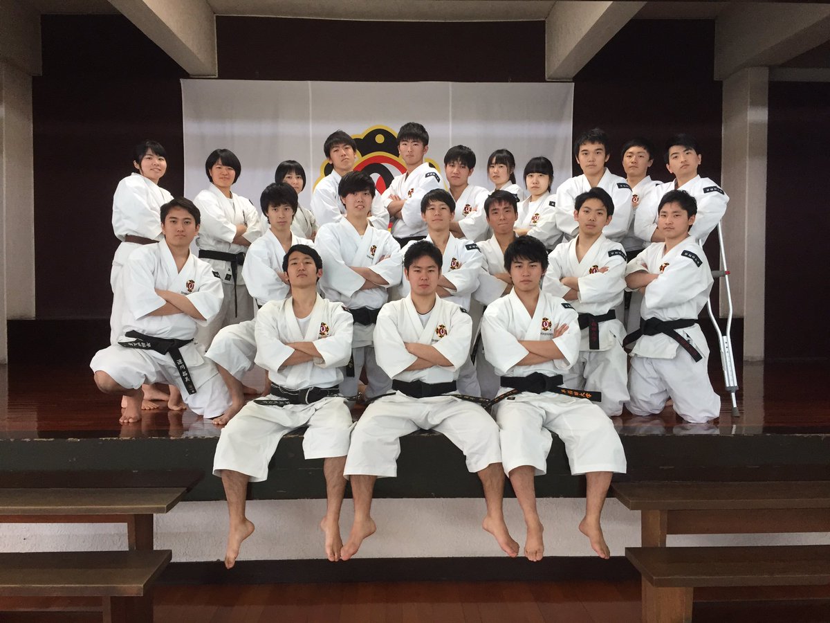 早稲田大学体育各部少林寺拳法部 V Twitter 17年3月上旬 香川県多度津にて行われる本部合宿に参加しました 本部の先生にご指導を頂いたり 全国から集まった他大学の部員の皆さんと交流を深めることができました 早稲田大学体育各部少林寺拳法部 V Twitter 17年3月上旬 香川県多度津にて行われる本部合宿に参加しました 本部の先生にご指導を頂いたり 全国から集まった他大学の部員の皆さんと交流を深めることができました