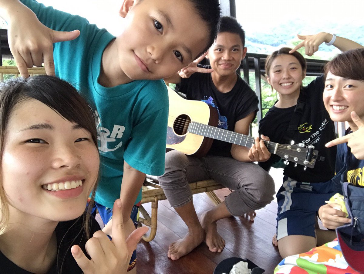 CFFprograms's tweet photo. 🇲🇾マレーシアワークキャンプ🇲🇾

CFFマレーシアでは自給自足の生活を目指してい��す！🌴
私たちの支援がなくても持続可能な生活ができるように、また、その先には子どもたちの未来や夢や希望、笑顔がたくさんあります！😊

あなたの行動で世界が変わっていく🌎

#CFF #海外ボランティア #マレーシア https://t.co/mhTDQJ3VW7