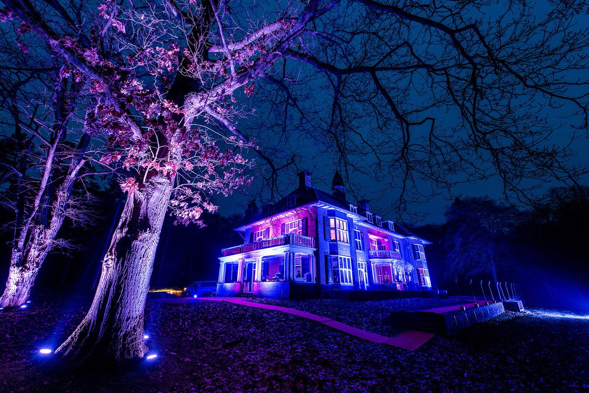 Oseven trapt jaar origineel af in mysterieuze mansion - are you ready to step into the dark? Lees meer over onze kick-off bit.ly/2CS3f4N #catering #food #foodie #events #hospitality