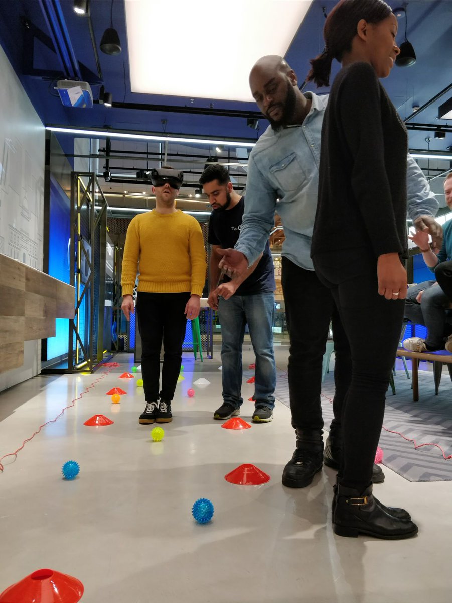 O2Careers's tweet image. New Year, New world of possibilities. Pop into our #O2SOTF and see what you discover o2.uk/mWpMb8