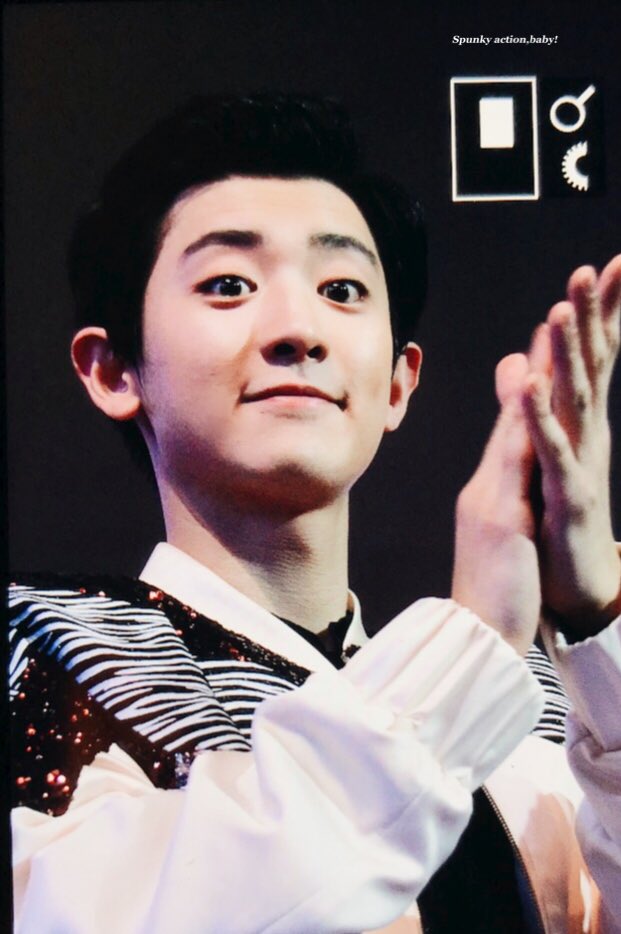 chanyeolit's tweet photo. 180111 Golden disc awards 찬열 /  #CHANYEOL #EXO #엑소 #찬열 ?.? https://t.co/6fXdNfQTPD