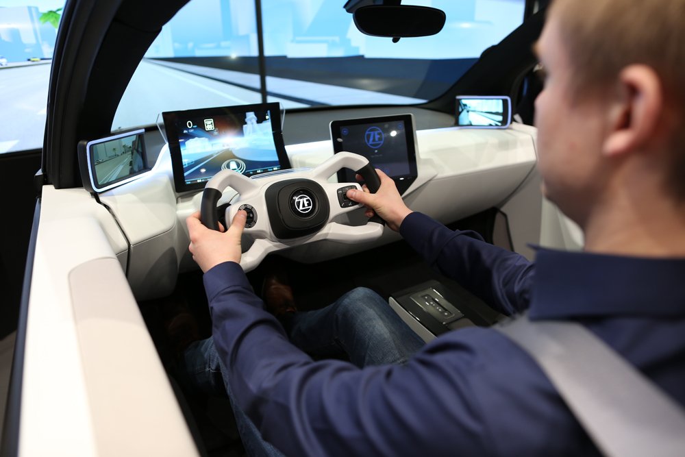 ZF_Group's tweet photo. ZF’s New Interaction “#Concept2020” Paves the Way for Autonomous Driving: #CES2018:
https://t.co/qMPNobVBhc https://t.co/iU4VnQq9LD