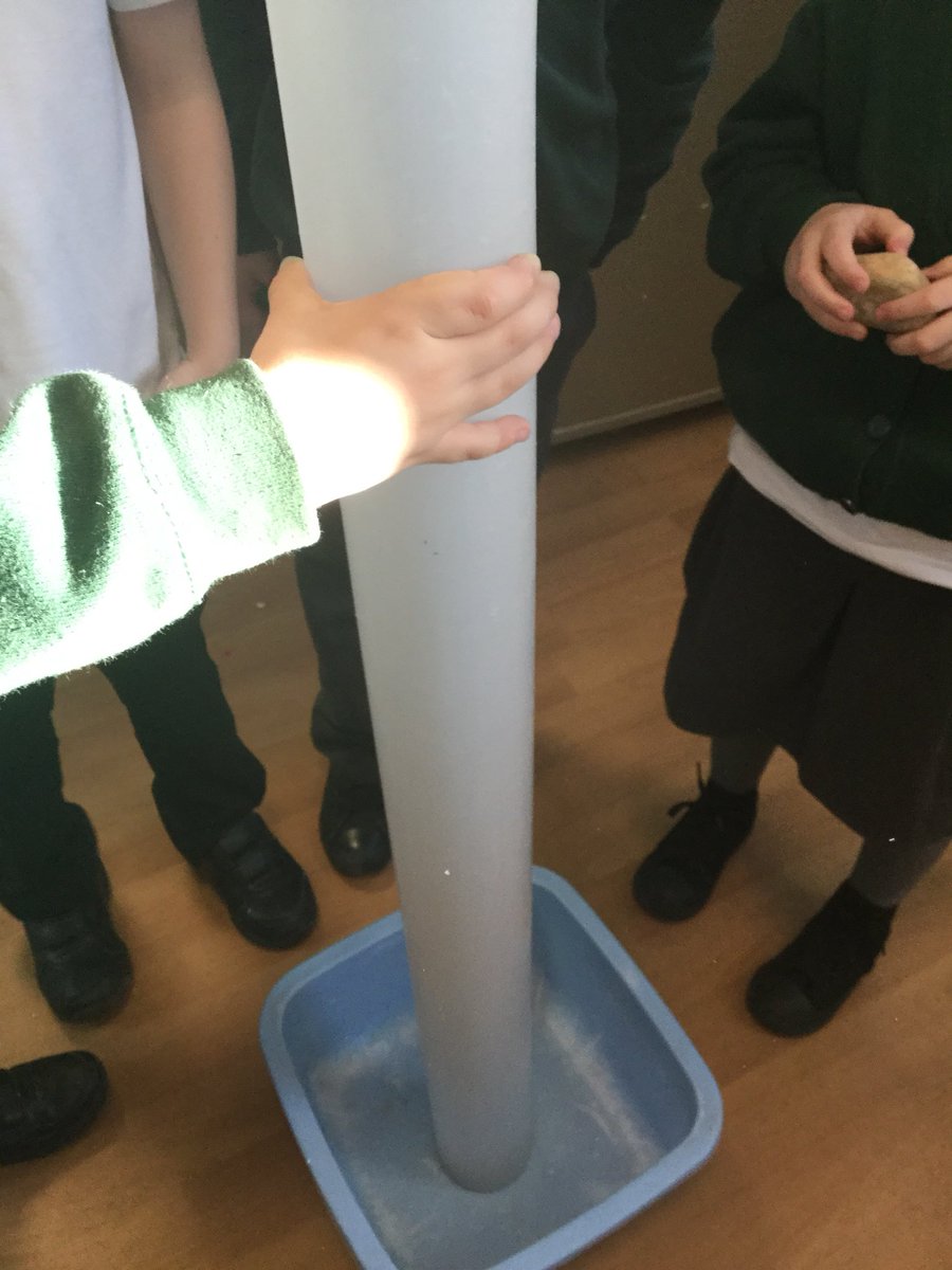 R_CheddarGrove's tweet photo. Reception enjoyed testing their prediction that heavier items, such as a stone, will break an egg on impact, whilst lighter items will not. https://t.co/5oafsnPiYO