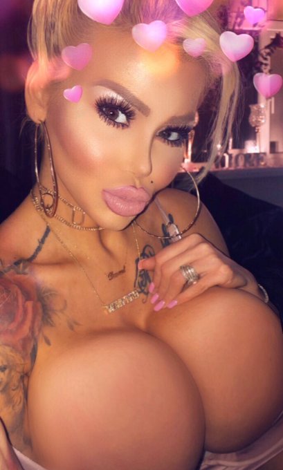 Recording some sexy bonus vids for my members at https://t.co/6E1B7M3q8c #wanktastic https://t.co/mm<a href="/tag/wanktastic"class="tags"><span>#wanktastic</span></a>