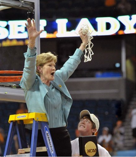 Werner_Safety's tweet photo. Remembering Pat Summit the legendary #women's college #basketball #coach Accrued 1,098 career wins #NetCutting #TBT @WeBackPat Looking forward to #MarchMaddness2018! https://t.co/FRNYxkg9MM