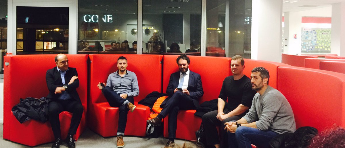 FrenchSouthD's tweet photo. 🚀Ce soir à l'hôtel de la @Mtp_FrenchTech , nos adhérents @VogoSport @sportihome, @care_labs et @PlusshFR racontent leur parcours et parlent de leurs expériences en tant qu'entrepreneurs aux étudiants du Campus Millénaire @DC_Mtp #ESGMontpellier #EsarcEvolution https://t.co/2lrA8NzuUv