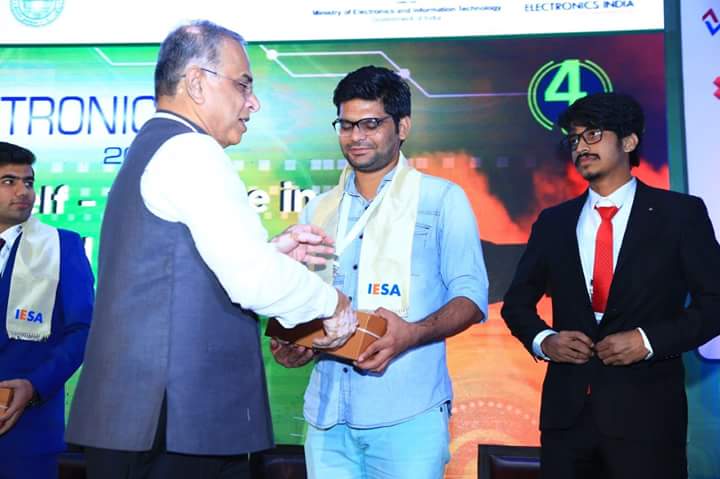 Ajay_Nyokas's tweet image. #Deftronics2017