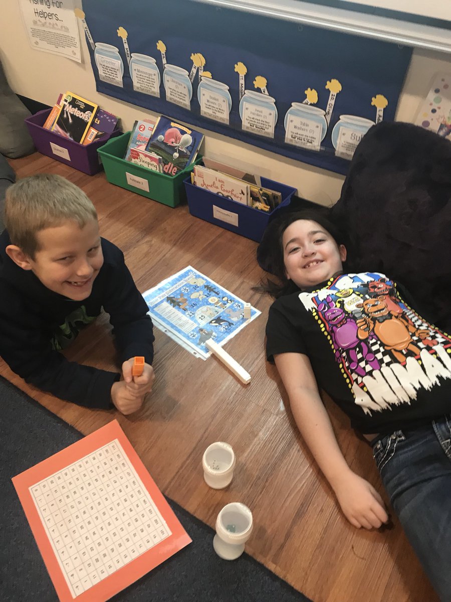 msginelles2nd's tweet photo. Math Stations Rock! We practiced our math facts by playing Bump! Love the conversations about math fact strategies! #explainitknowit #growingourminds #morethanonewaytosolveaproblem #lincolnk8 https://t.co/yvqlK4veHJ
