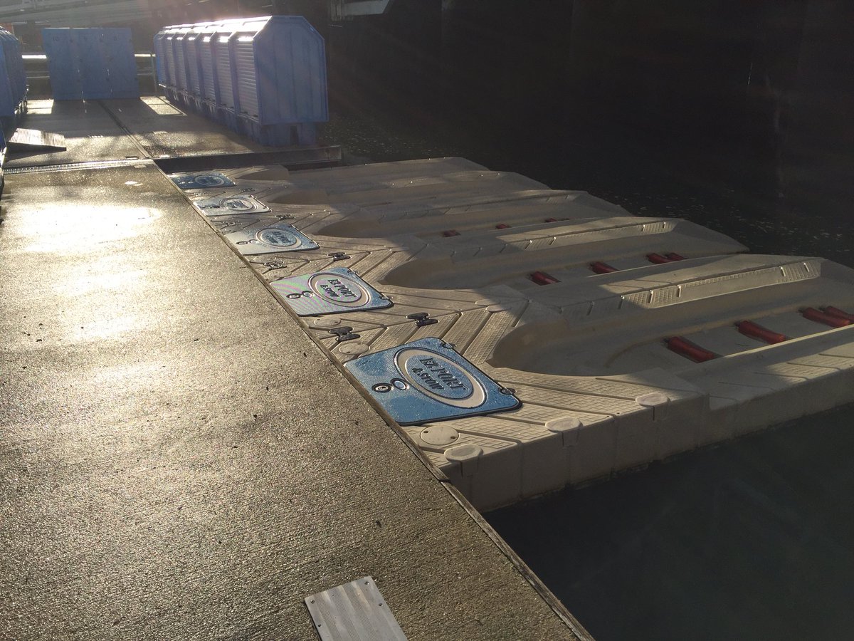 Town Quay Marina tweet media