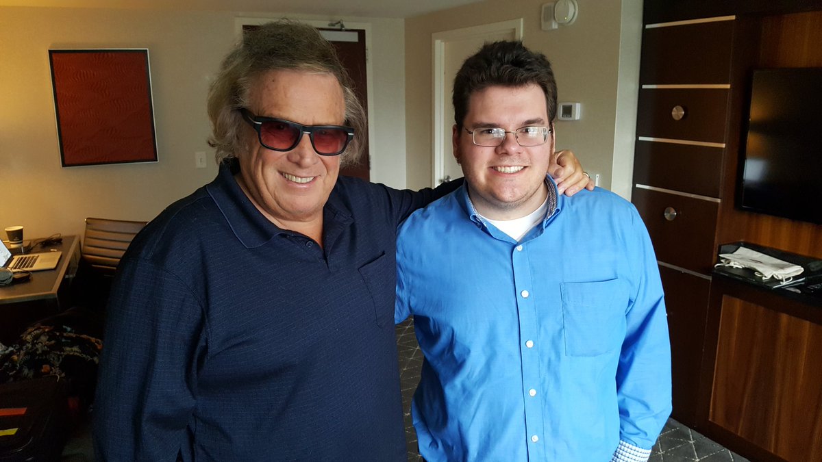 justinreedradio's tweet photo. @JustinDReed &amp; @donmcleanonline! Check out his new @countrymusichof exhibit! #TJRS214 @WMTSradio https://t.co/EDFzZIGFxr