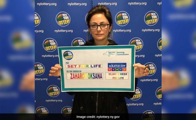 MLMInsurance's tweet image. Woman Wins $5 Million From Lottery Ticket Sold To Her By Mistake: bit.ly/2CUb91O