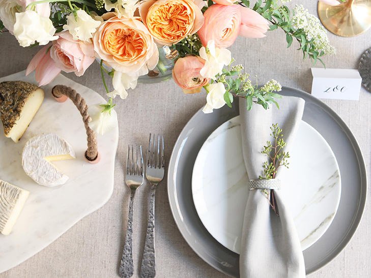 theknot's tweet photo. Registry essentials from @macys that create a gorgeous tabletop! #ad https://t.co/IiSok2m6WG https://t.co/3aS9QkwbdQ