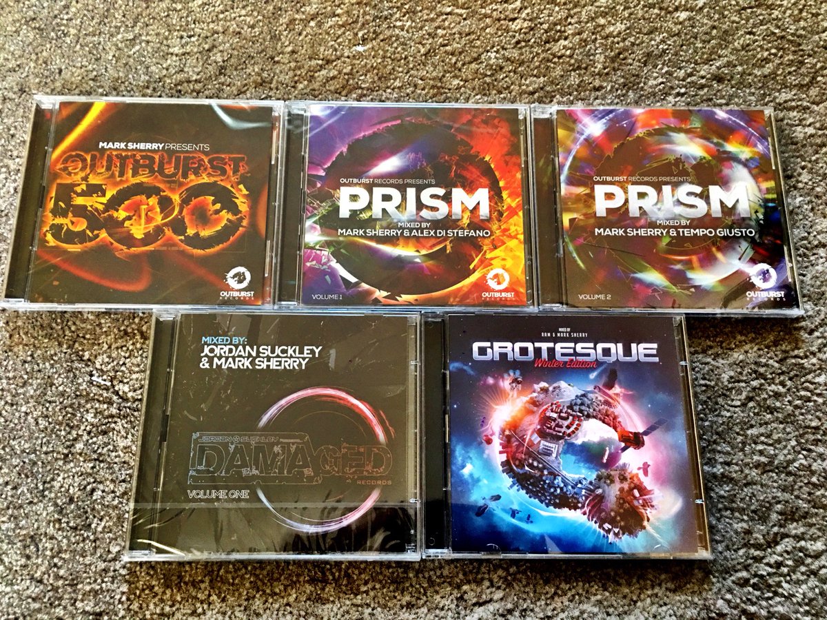 What’s been your favourite compilation mix of mine in recent years??? 😎 

#Outburst500 
#PrismVolume1 
#PrismVolume2 
#DamagedVolume1 #GrotesqueWinterEdition