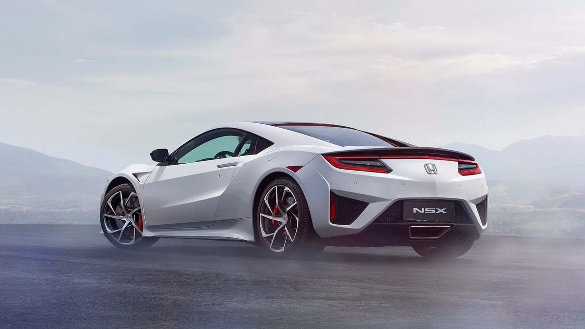 The Honda NSX Has a Mid -3.5ltr Engine, &amp; Reaches 0-62mph in 2.9 secs tidd.ly/5fac5bcb