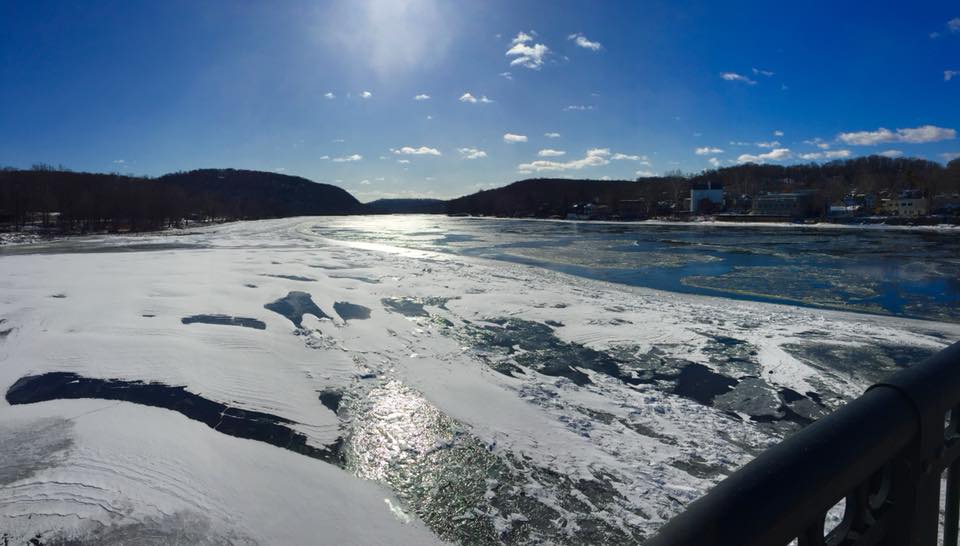 travelinsure's tweet photo. In the northeast and elsewhere, we may be dreaming of vacations in warmer temps, but there’s no denying that winter sure is beautiful! #winterbeauty #januaryfreeze #delawareriver #bringonsummer #vacationdreaming #wanderlust
Photo: The Delaware River, taken by Lynne MacMath https://t.co/9grNkLxB6x