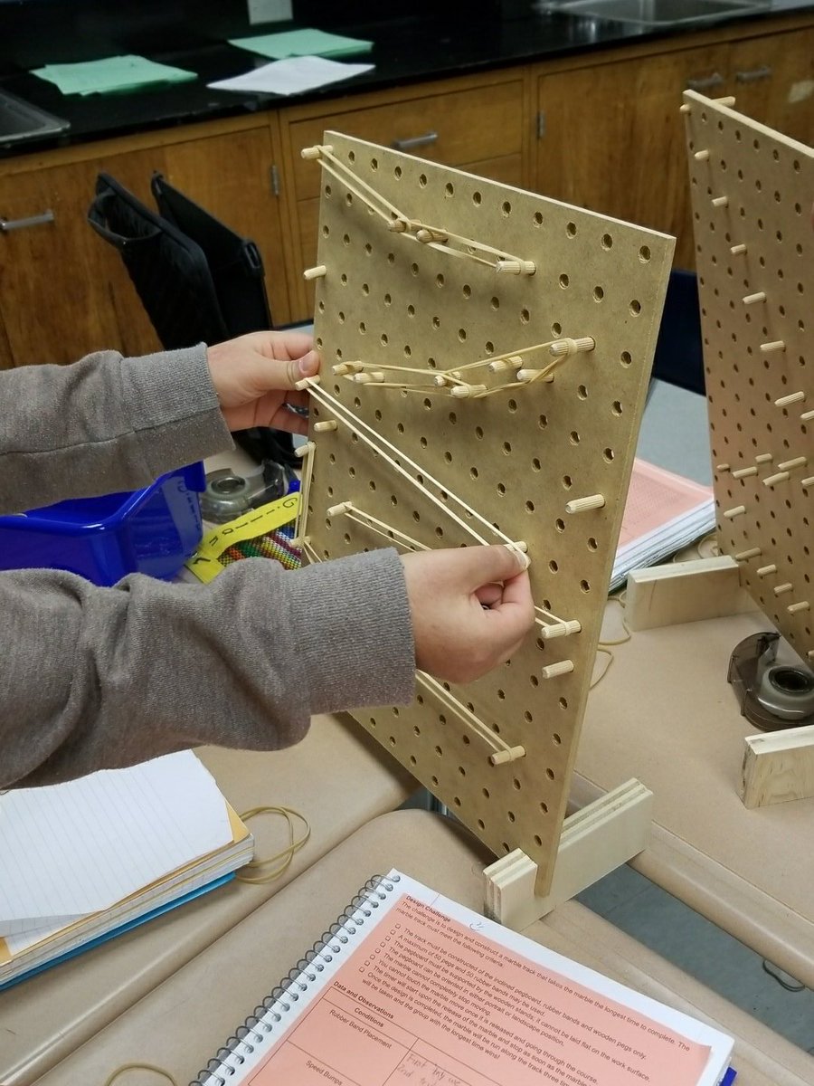 cms_gillanator's tweet photo. Investigating speed! #CMSonegoodthing #collsedu #marblemania https://t.co/n9nAwN1zqX