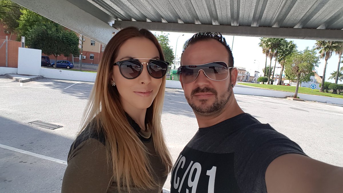 #Zapeando1030
Reciente? O Estable?   No lo van a adivinar 😂😂😂. Cumplimos 12 años en Abril del 2018. Casi media vida 😲 <a href="/CristyStyleBlog/">Cristy Style</a>