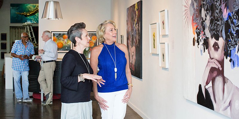 VisitKC's tweet photo. Bustling and bright, artsy and refined, #KansasCity is the perfect place for baby boomers to take a weekend trip: https://t.co/RpmQlKwyej https://t.co/KwqBVzA5Z6