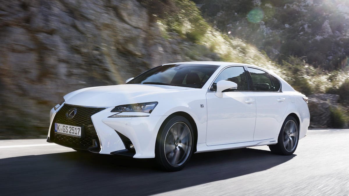 LexusUK's tweet photo. Distinctive. Luxurious. Powerful. #LexusGS https://t.co/9LbehHuaUr