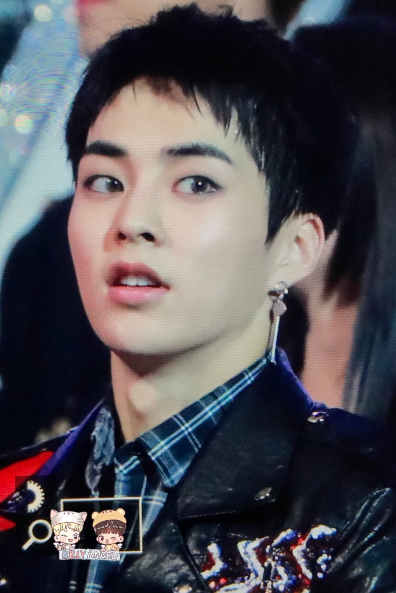 ShiroNun88's tweet photo. [PHOTO PREVIEW] #XIUMIN - 32nd Golden Disk Awards 180111

© Minini9094

#엑소 #EXO #KPOP #CBX #live  #THEWAR #musicawards #January #EXO_WINTER #Electric_Kiss #performance #GoldenDiscAwards #vocal #HQ #GoldenDiskAwards2018 #fantaken  #Kim #Minseok #KimMinseok #시우민 #김민석 https://t.co/GJgSiIIano