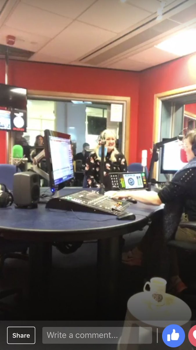Our M&amp;IT Journalist Lucy was live on <a href="/BBCRADIOKENT/">BBC Kent</a> talking all things air travel and plane related! ✈️ watch the live stream video here!  #eventprofs #bbcradiokent 

facebook.com/CatPublication…