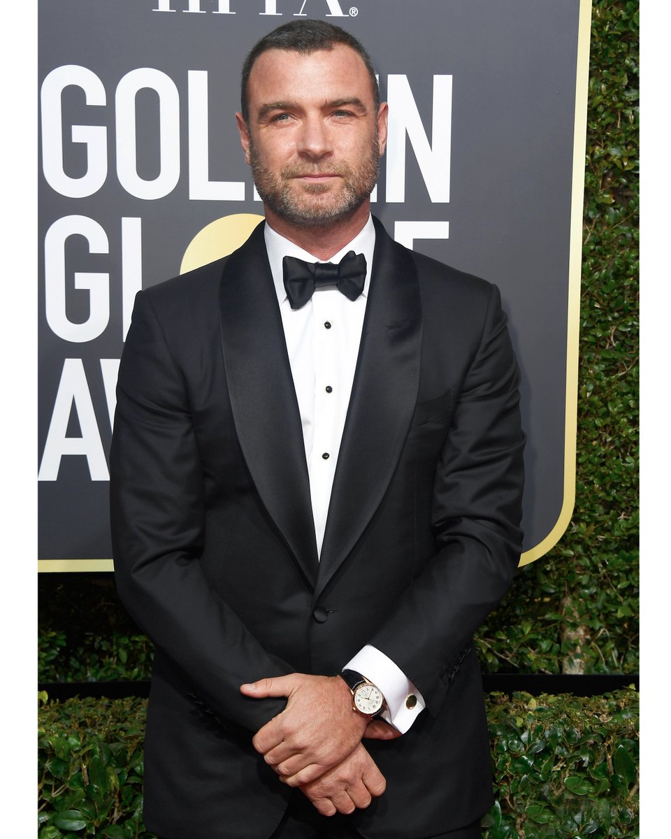 SantiagoElegant's tweet photo. TIFFANY & Co.: Presente en connotadas celebridades en los premios #GoldenGlobes https://t.co/RuiWj5mBZm #SantiagoElegante_Tiffany #SantiagoElegante #TiffanyChile #ParqueArauco #DistritodeLujo #relojes #Joyas https://t.co/B60qIVLboK