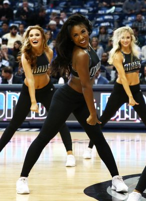ProDanceCheer's tweet photo. Check our our latest @MavsDancers PHOTO GALLERY #NBA 📸-->> https://t.co/xU90lTbLen https://t.co/pgRueHdgMo