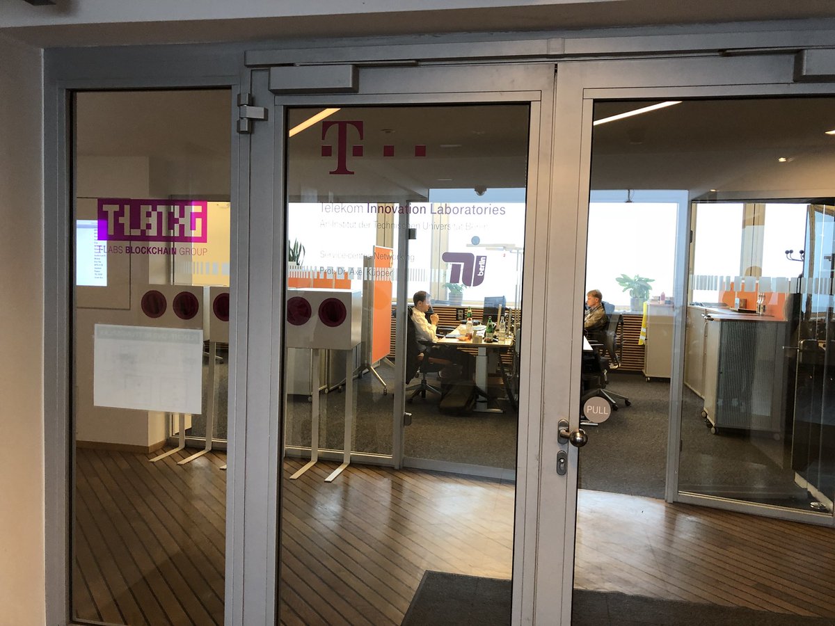 SusanZhou052008's tweet photo. I was invited T Mobile blockchain lab today and had 2 hours discussion on #qlinkmobile #networkneutrality #telecomtrustnetwork, Qlink, go! https://t.co/QmMEvQCFgZ
