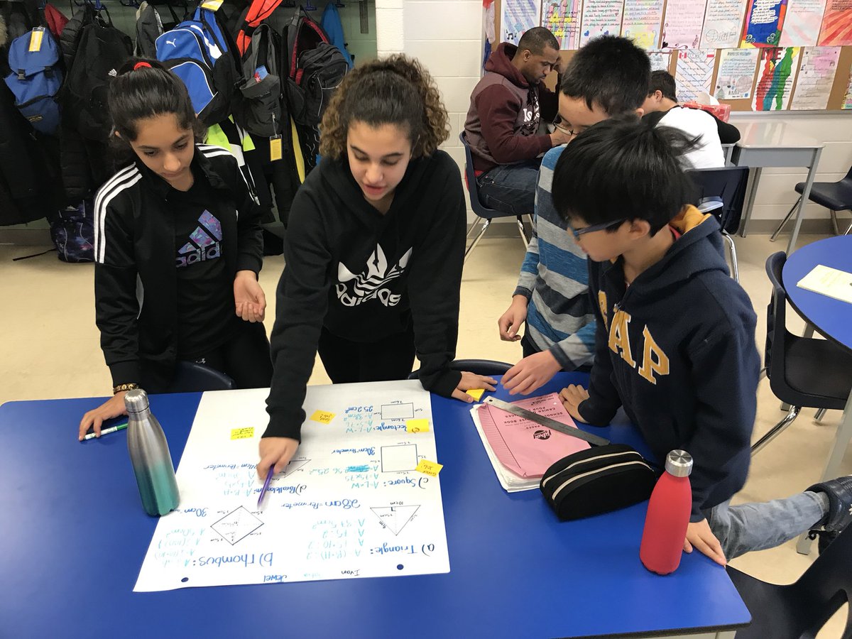 MsRicher44's tweet photo. Consolidating our understanding of 2D measurement through peer assessment #area #perimeter #whatweknow #howcanweimprove https://t.co/SRb8IxOhG6