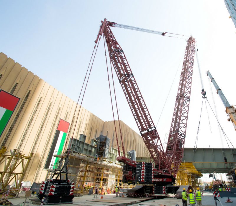 HeavyLiftPFI's tweet photo. Mammoet bridges the gap in Dubai
#Mammoet #BridgesTheGap #Dubai #Mall #Shopping #Lifting #Crane #Eversendai https://t.co/alZ2K9r0rc https://t.co/GOPRQxyIz1