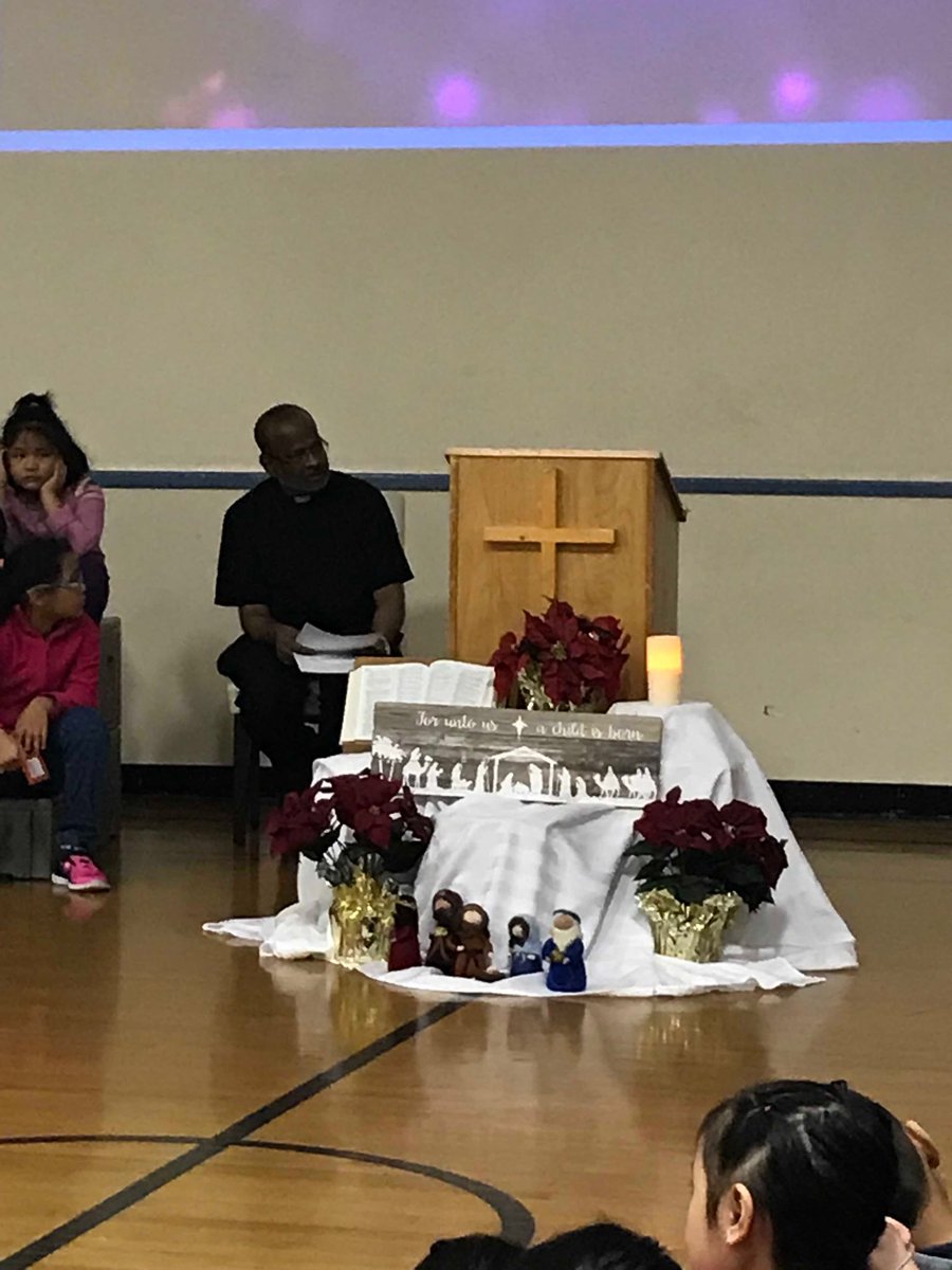 joeceste's tweet photo. Glad to have Father John join us for our Epiphany celebration which took place on January 9 in our school gymnasium. #ECSDFaithInspires https://t.co/xulNq3217W