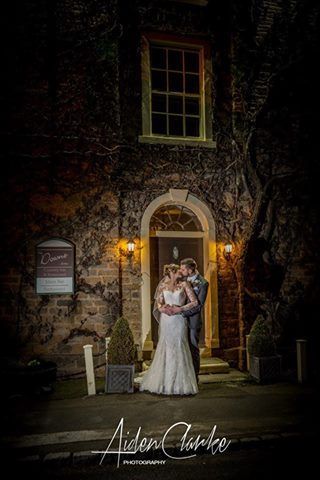 #WeddingPhotography at the #DowneArmsWykeham. See more here: buff.ly/2mf5PLh