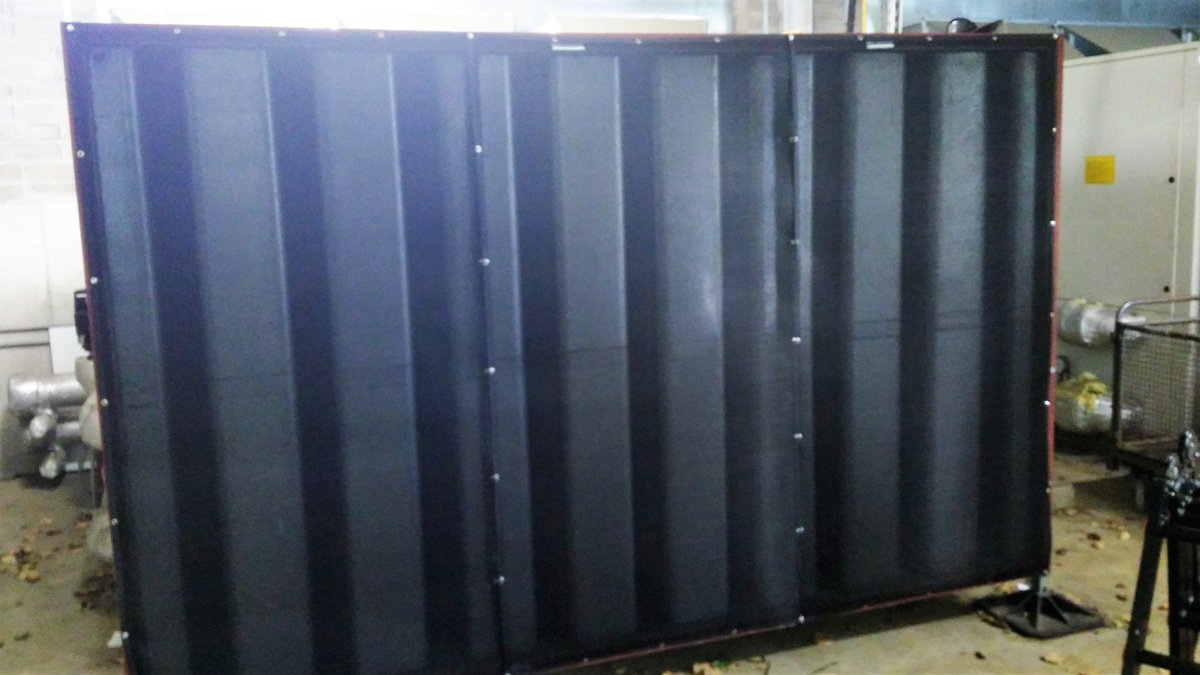 AirIntakeScreen's tweet photo. #Estatesmanagers protect #hospital #nhs #chillers #ahu's with the unique #RABScreen @thehvacrshow @ACRNews https://t.co/QIdo7MLzcR https://t.co/ChqCZuzIHG