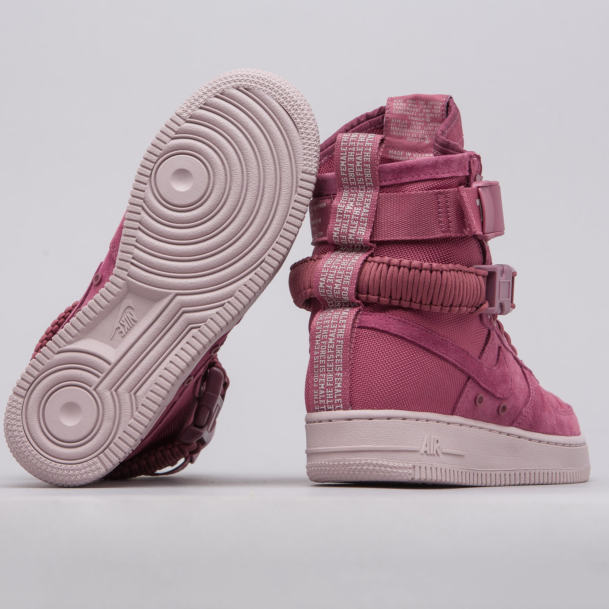 nike air force 1 six 02