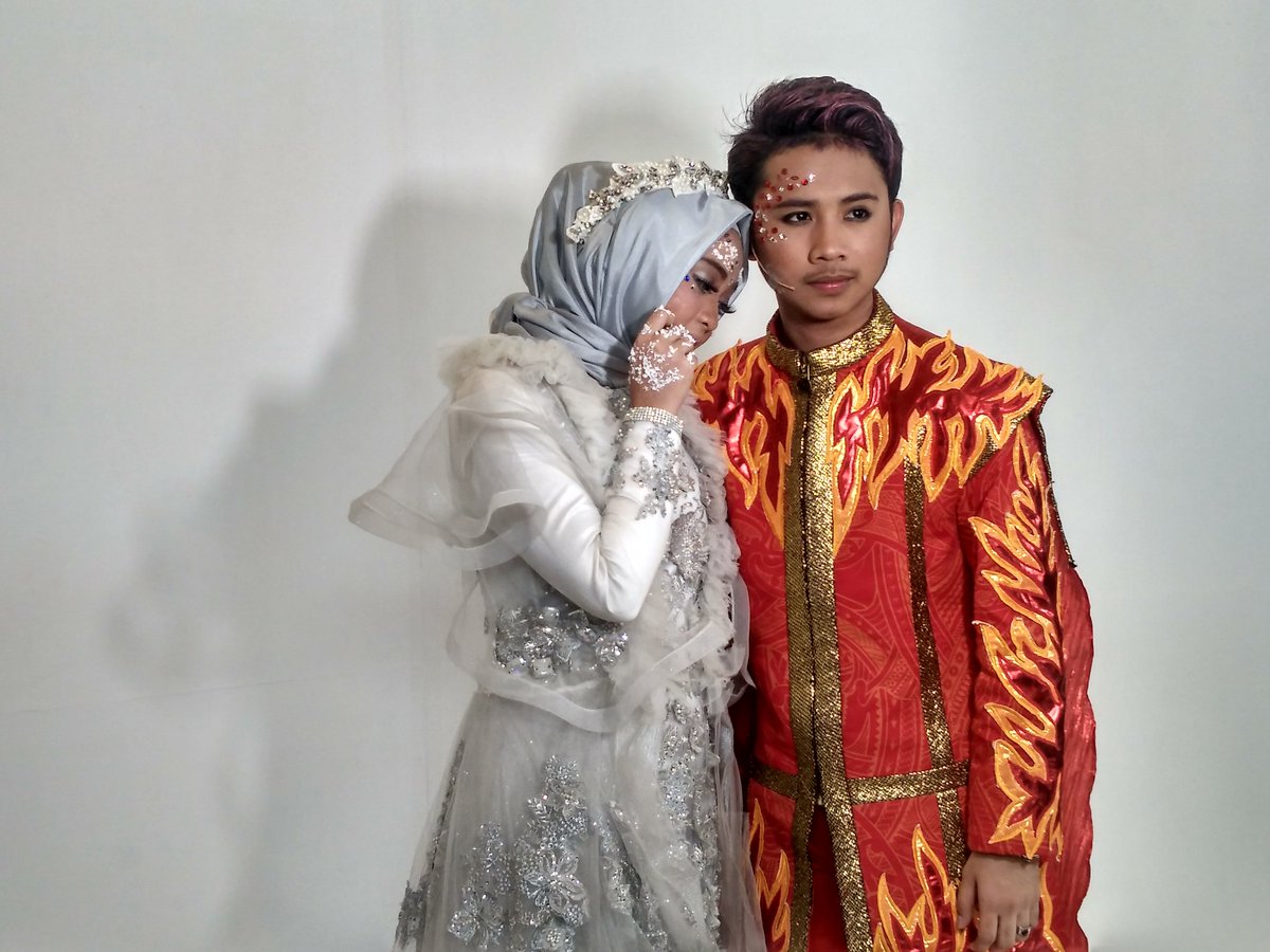 Indosiar's tweet photo. Udah nggak sabar mau liat @DA2_Ega dan @DA3_Rafly bermain drama musikal Cinta Luar Biasa?

Sebentar lagi ya! Jangan tidur dulu~
#Indosiar23 https://t.co/PgSr1hMZrv
