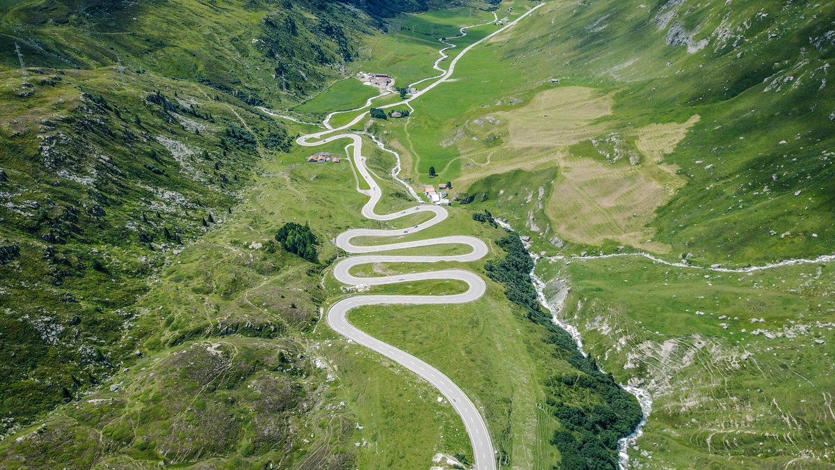 ClaireVarlet's tweet photo. Go to my flickr account to watch my best pictures from my previous roadtrip in Switzerland.
Thanks again @MySwitzerland_f for your amazing website.  
https://t.co/MEHnCWldMW https://t.co/QbrqqRHlWs