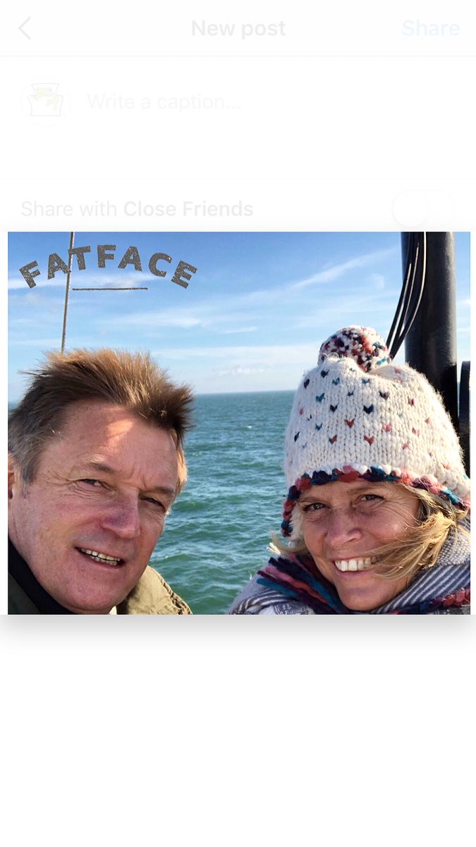 Boxoffrogsltd's tweet photo. #TeamFrog are #acrossthepond again in #2018, #travelling the length and breath of #NewEngland, USA!! 🇺🇸🐸 #travelthursday
Thankfully the #frogs are staying #snug and combatting the #cold in #cosy @fatface gear! ❄️
#design #create #inspire https://t.co/RXYWGHPo3a