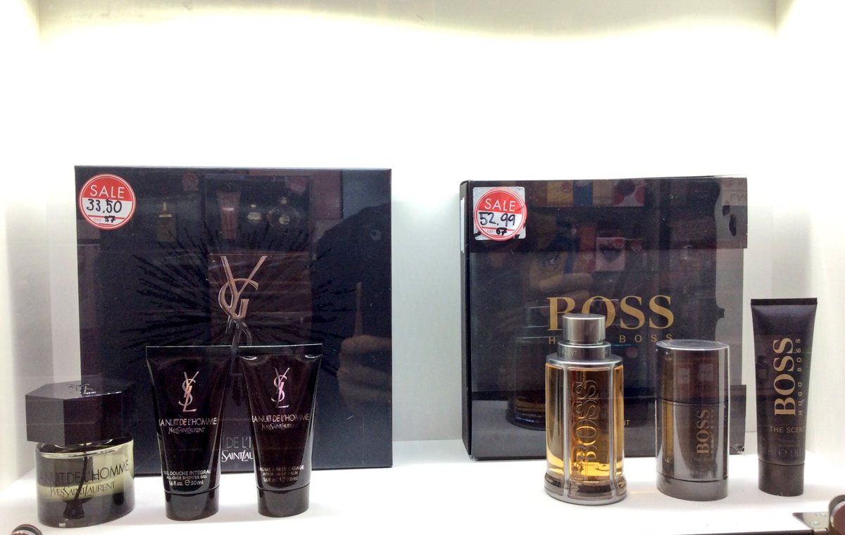 VictoriaTps's tweet image. Simplicity. 

We have some huge reductions on some of your favourite gift sets, pop in for a chat, a points card and a bargain. 

No confusion, no drama just pure fragrance heaven 💫😊