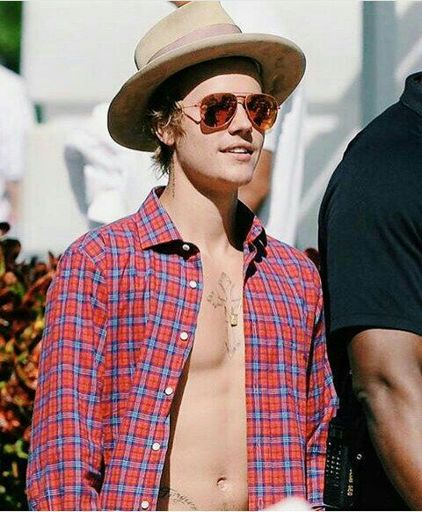 JBFollow_BRA's tweet photo. •DESAFIO•

COMENTEM O NOME E SOBRENOME DO JUSTIN

LETRA POR TWEET

VOTING FOR BIEBER #iHeartAwards #BestFanArmy #Beliebers https://t.co/V9fwsxsFS8