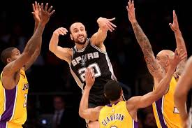 InfoManu's tweet photo. Esta noche #JuegaManu
🏀 Spurs (28-14) vs Lakers (13-27)
🏡 En Los Angeles
⏰ 00.30hs
📺 Directv Sports
👉 Manu Ginobili #NBAVote https://t.co/59RinKgpMy