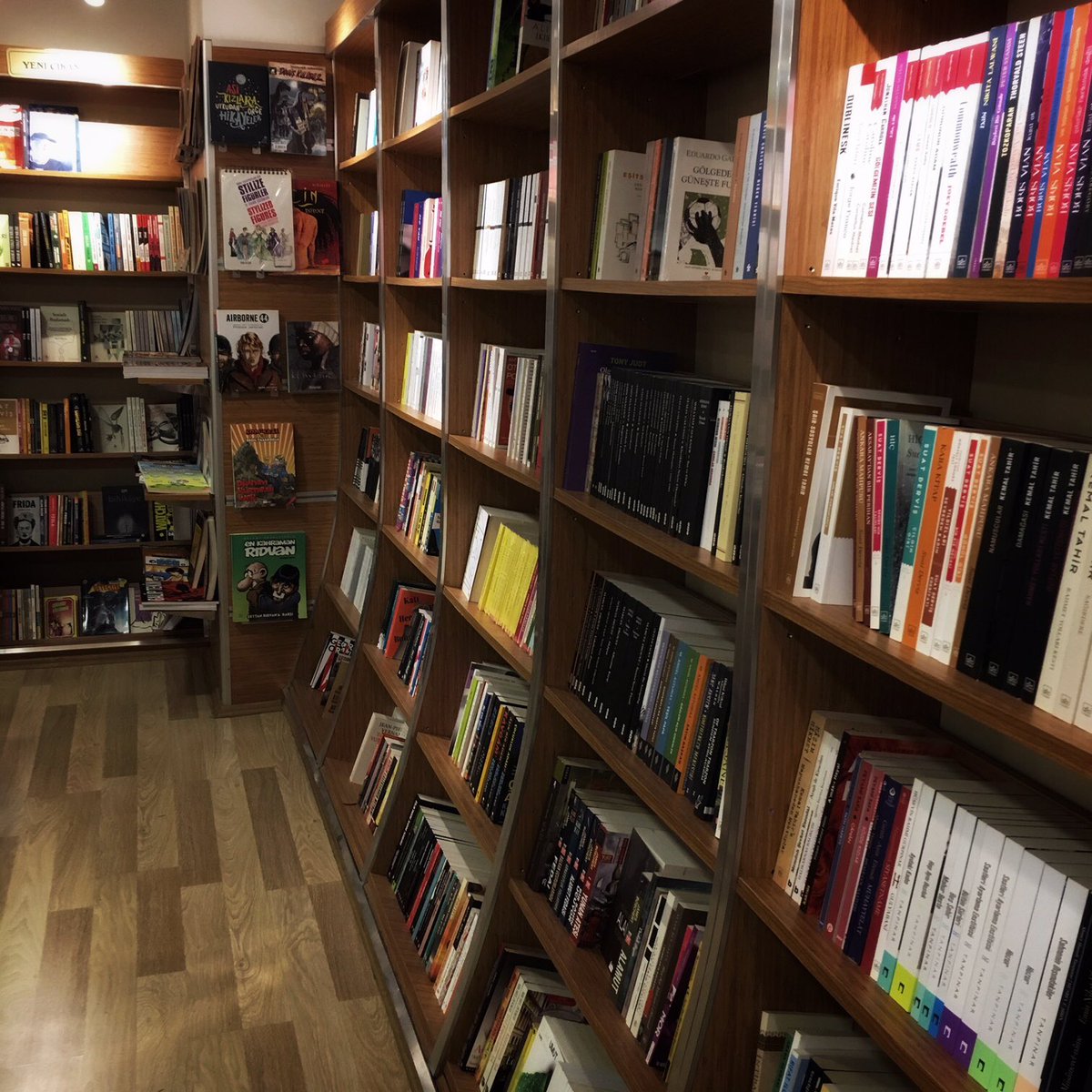 Kitaplar arasında kaybolmayı sevenlerin yeri