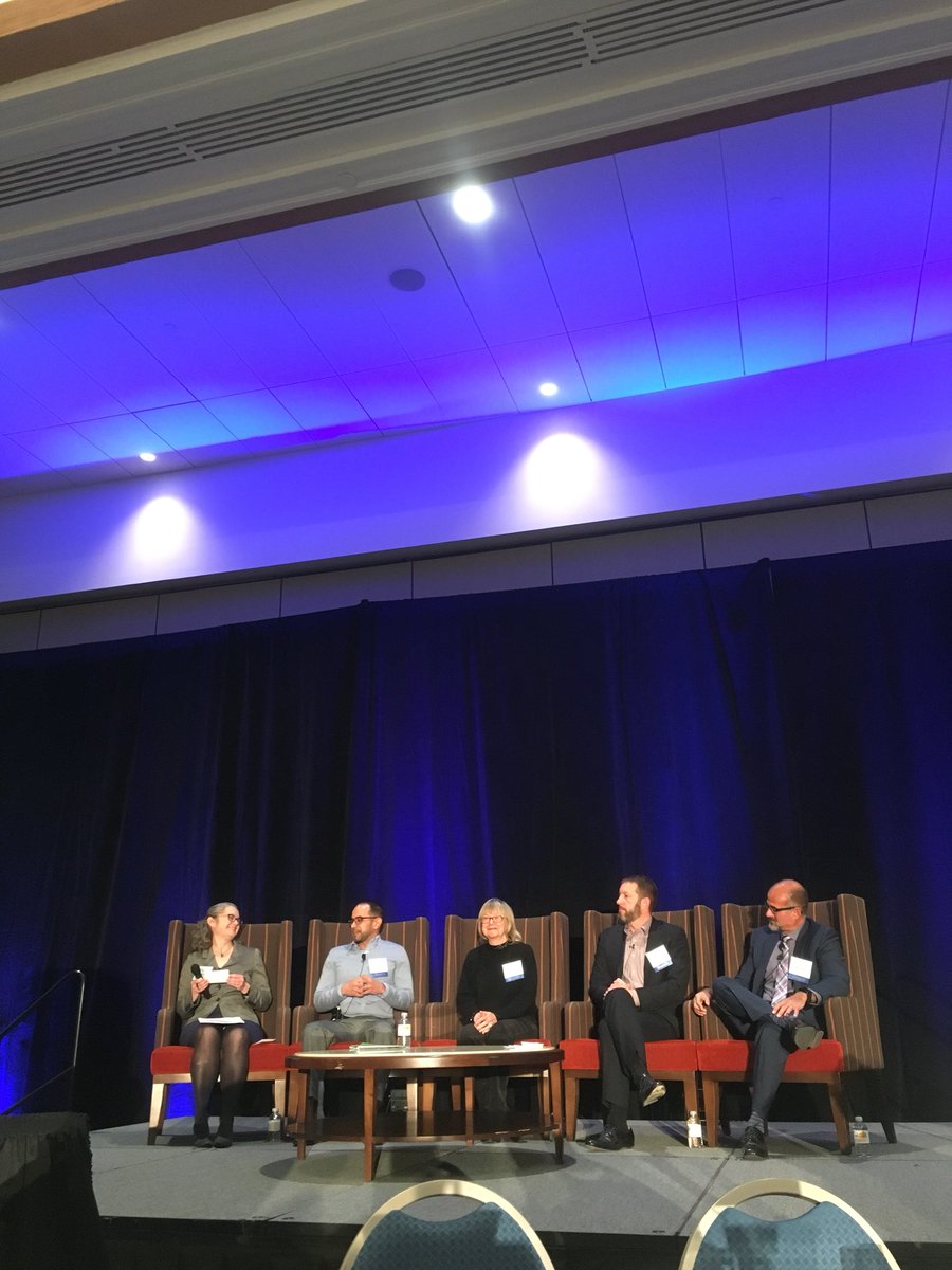 ABQBizRE's tweet photo. Our panel at #NMEconOutlook. The discussion has focused a lot on jobs in the 505. https://t.co/JIHxIMHWwt